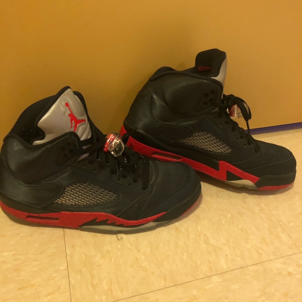 AIR JORDAN 5 RETRO "SATIN BRED "